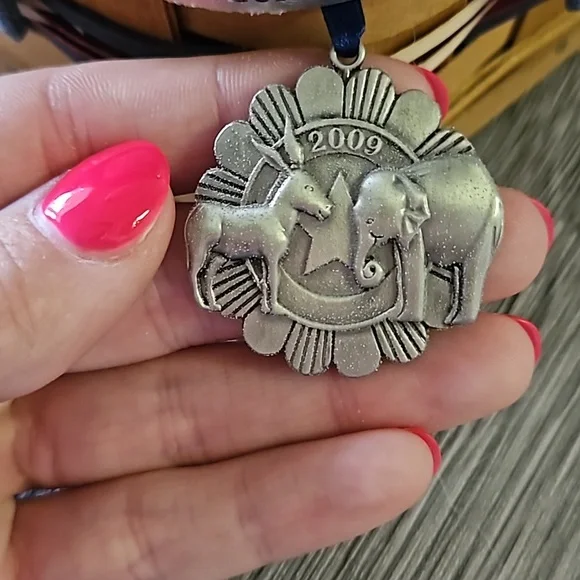 Longaberger 2009 Inaugural Basket - Picture 4 of 9